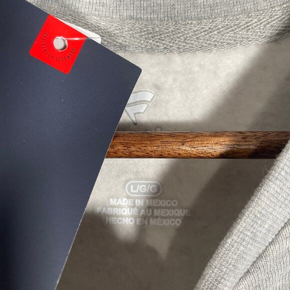 University of Florida UF Gator Mens Size Large Pullover Gray - Picture 3 of 9